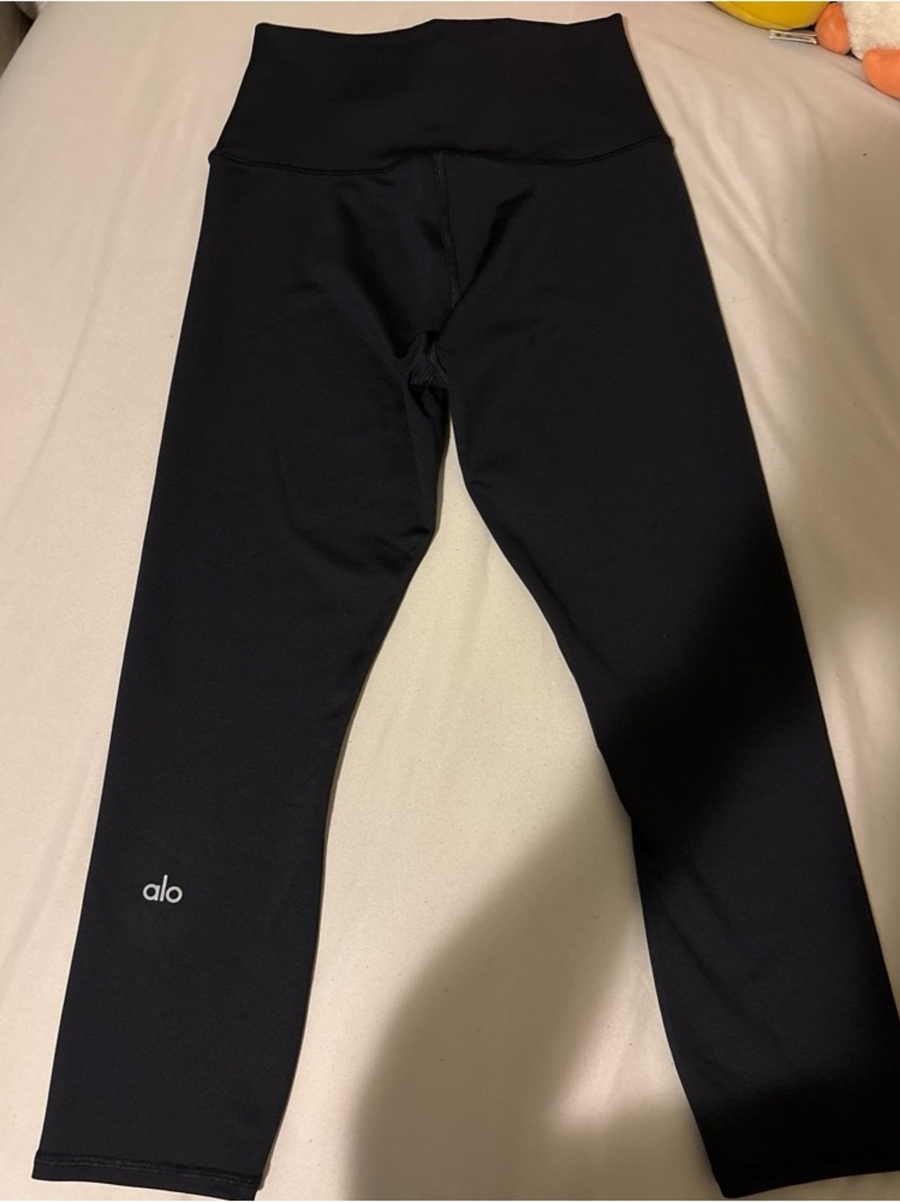 ALO Yoga Kids Black High-Rise Capri Leggings with Logo